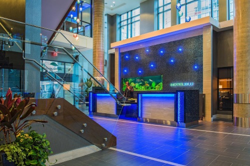 Hotel Blu Vancouver receptie